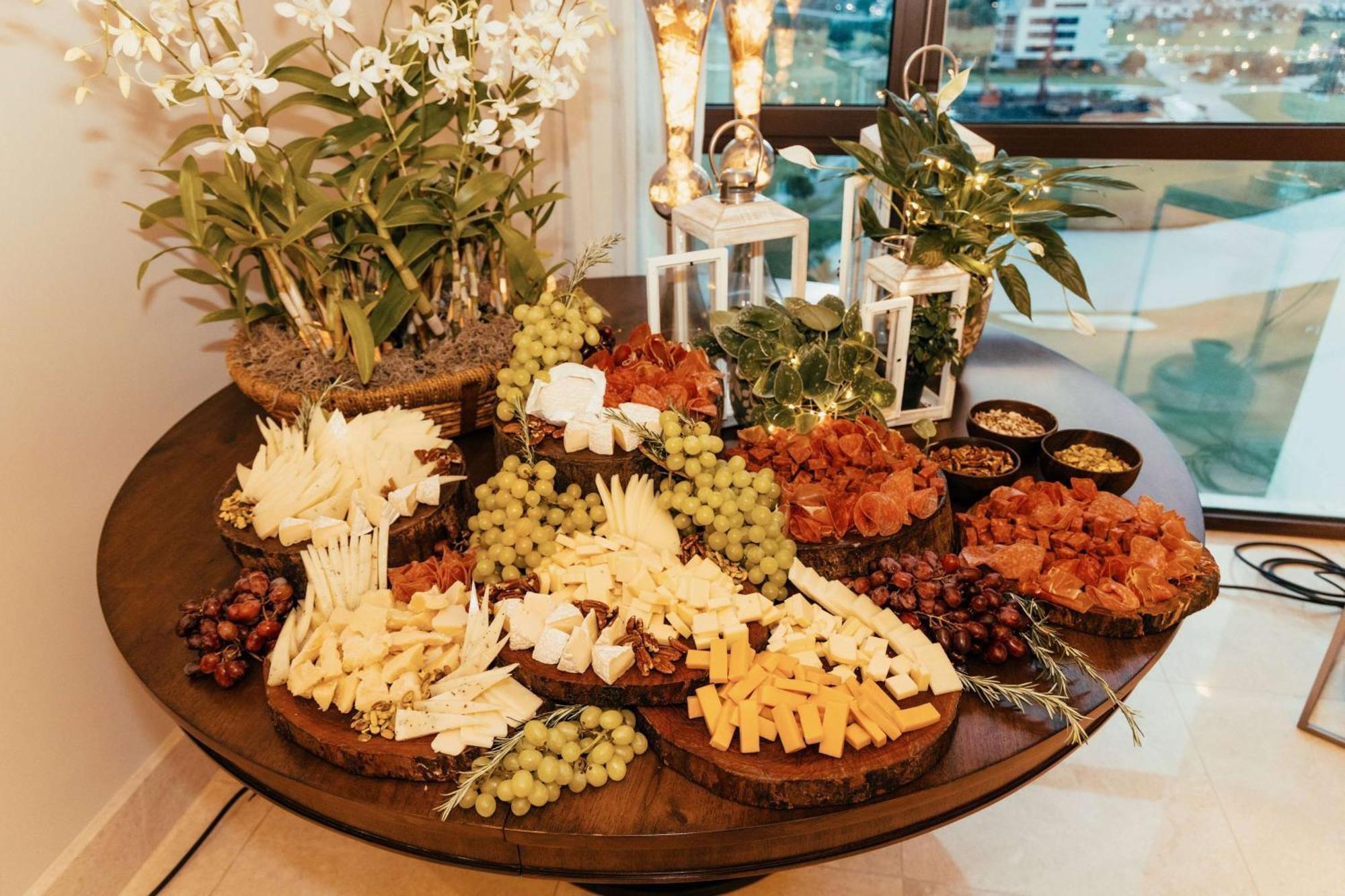 Bristol Panama, A Registry Collection Hotel מראה חיצוני תמונה A cheese platter